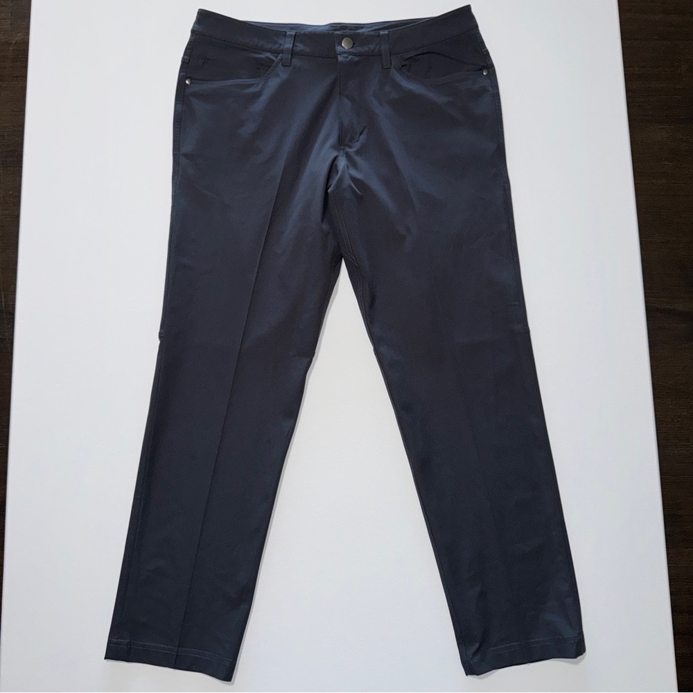 Lululemon Men’s ABC Pant Size 32 Gray/Obsidian Inseam 28”